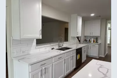 4713 High Creek Ct, Alvin, TX 77511 - Photo 3