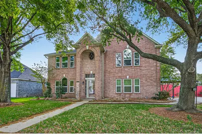 6710 Creek Village Drive, Katy, TX 77449 - Photo 3