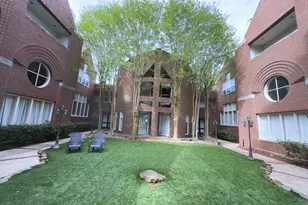 11854 Taylorcrest Rd, Houston, TX 77024 - Photo 3