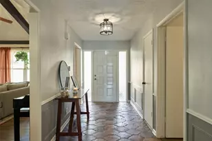 17022 Hill View Ln, Spring, TX 77379 - Photo 9