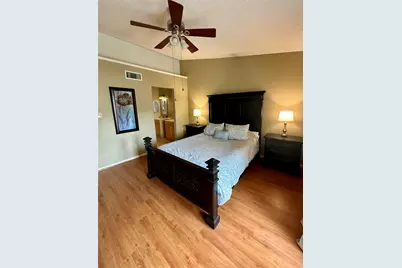 7575 Cambridge Street #2701, Houston, TX 77054 - Photo 19