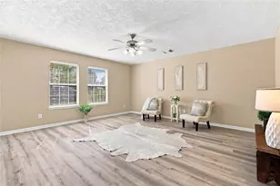 8836 E Buffalo Cir, Willis, TX 77378 - Photo 5