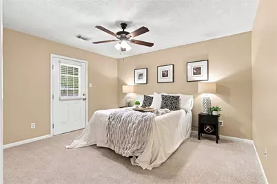 8836 E Buffalo Circle, Willis, TX 77378 - Photo 11