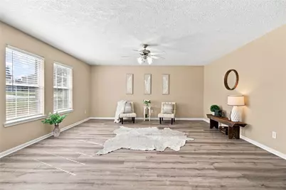 8836 E Buffalo Circle, Willis, TX 77378 - Photo 3