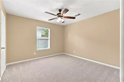 8836 E Buffalo Circle, Willis, TX 77378 - Photo 15