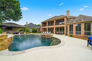 18 Waters Lake Blvd, Missouri City, TX 77459 - Photo 1