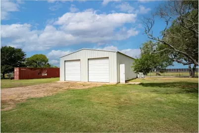 1737 County Road 425, Clemville, TX 77414 - Photo 5