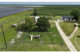 1737 County Rd 425, Clemville, TX 77414 - Photo 3