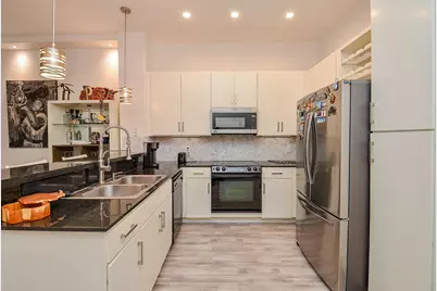 1901 Post Oak Boulevard #1501, Houston, TX 77056 - Photo 9