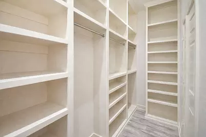 1901 Post Oak Boulevard #1501, Houston, TX 77056 - Photo 15