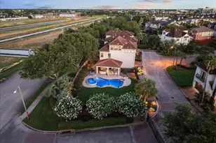 1304 Sailaway Dr, League City, TX 77573 - Photo 37