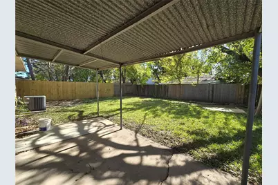 11931 Tanager Street, Houston, TX 77072 - Photo 3