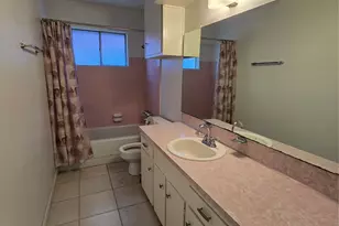 11931 Tanager St, Houston, TX 77072 - Photo 13