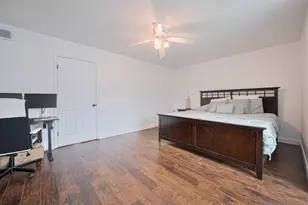 10174 Beekman Pl Dr, Houston, TX 77043 - Photo 21