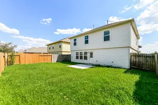 9909 Hyacinth Way, Conroe, TX 77385 - Photo 15