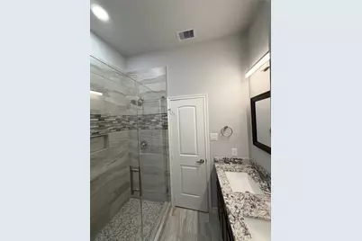 4403 Nichols Street #3, Houston, TX 77020 - Photo 7