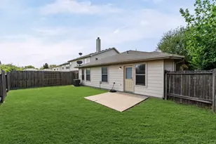 9231 Grove Haven Dr, Houston, TX 77083 - Photo 17