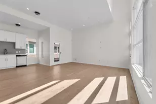 5632 Kiam St, Houston, TX 77007 - Photo 11