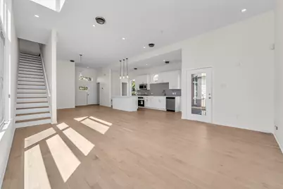 5632 Kiam Street #C, Houston, TX 77007 - Photo 9