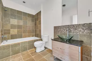 5632 Kiam St, Houston, TX 77007 - Photo 27