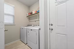 320 Emerald Thicket Ln, Houston, TX 77336 - Photo 21