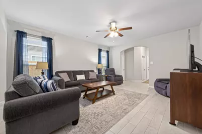 320 Emerald Thicket Lane, Houston, TX 77336 - Photo 5