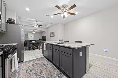 320 Emerald Thicket Lane, Houston, TX 77336 - Photo 11