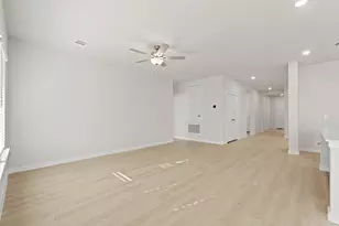 25423 Blossom Ct, Montgomery, TX 77316 - Photo 13