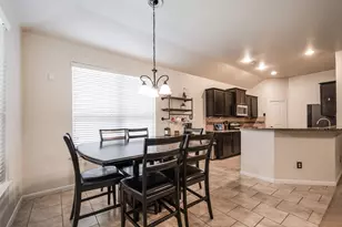 18815 Deer Trace Dr, Crosby, TX 77532 - Photo 9