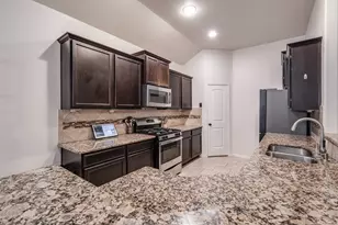 18815 Deer Trace Dr, Crosby, TX 77532 - Photo 11