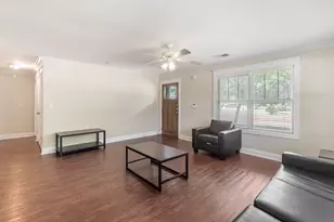 1725 Harvey Mitchell Pkwy S, College Station, TX 77840 - Photo 9