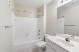 1725 Harvey Mitchell Pkwy S, College Station, TX 77840 - Photo 19