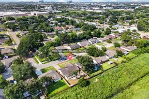 11239 Carvel Ln, Houston, TX 77072 - Photo 45
