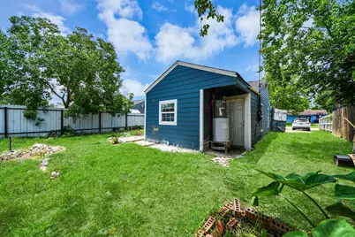 7351 Guadalcanal Road, Houston, TX 77033 - Photo 29