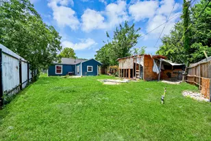 7351 Guadalcanal Rd, Houston, TX 77033 - Photo 27