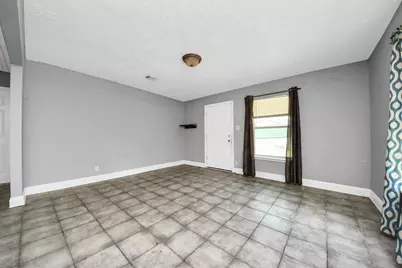 7351 Guadalcanal Road, Houston, TX 77033 - Photo 19