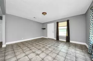 7351 Guadalcanal Rd, Houston, TX 77033 - Photo 19