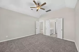16836 Needlepoint Dr, Conroe, TX 77302 - Photo 11