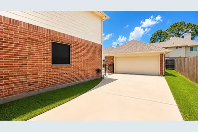 5727 Malcomboro Drive, Houston, TX 77041 - Photo 25