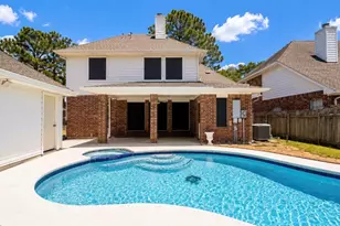5727 Malcomboro Dr, Houston, TX 77041 - Photo 3