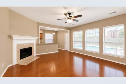 5727 Malcomboro Drive, Houston, TX 77041 - Photo 11