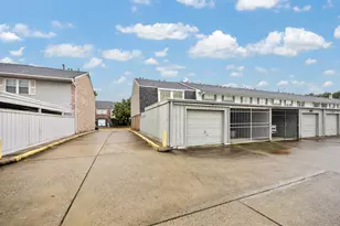 6333 Del Monte Dr, Houston, TX 77057 - Photo 11