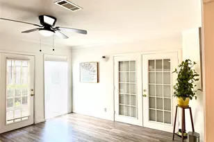 4128 Bissonnet St, Houston, TX 77005 - Photo 17