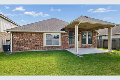 2124 Llerena Lane, League City, TX 77573 - Photo 3