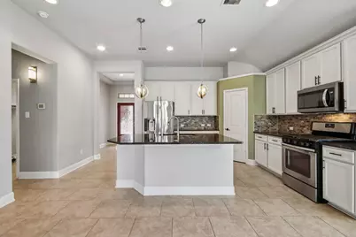 2124 Llerena Lane, League City, TX 77573 - Photo 9