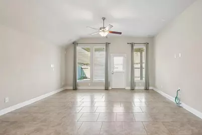 2124 Llerena Lane, League City, TX 77573 - Photo 5