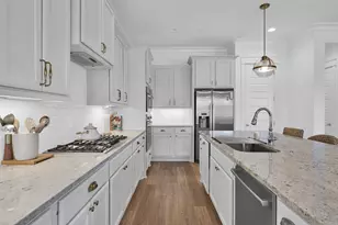 2333 Goldenglade Dr, Conroe, TX 77384 - Photo 9