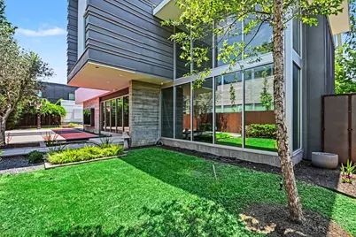 1819 Southmore Boulevard, Houston, TX 77004 - Photo 1