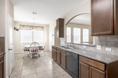 1486 Foshee Court, Alvin, TX 77511 - Photo 7