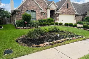 2106 Cambridge Bay Dr, Pearland, TX 77584 - Photo 3